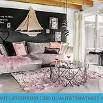 Kuestenkojen - Grosse Freiheit, Fuer 1-4 Personen Mit 1 Schlafzimmer Terrasse Und Garten - Hunde Willkommen Büsum
