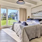 Kuestenkojen - Grosse Freiheit, Fuer 1-4 Personen Mit 1 Schlafzimmer Terrasse Und Garten - Hunde Willkommen Büsum