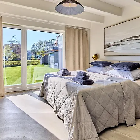 Kuestenkojen - Grosse Freiheit, Fuer 1-4 Personen Mit 1 Schlafzimmer Terrasse Und Garten - Hunde Willkommen Büsum